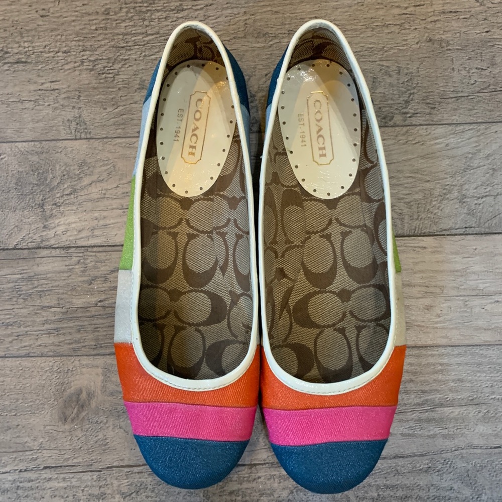 Coach Close Toed Ballet Flats